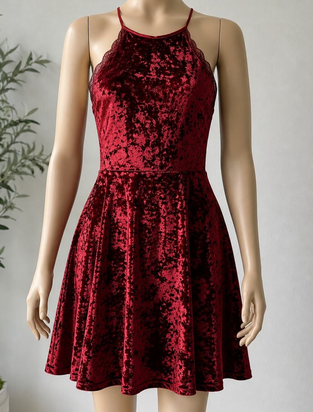 My Michelle Womens 14 Burgundy Crushed Velvet Cross Back Mini Dress Vintage 90s